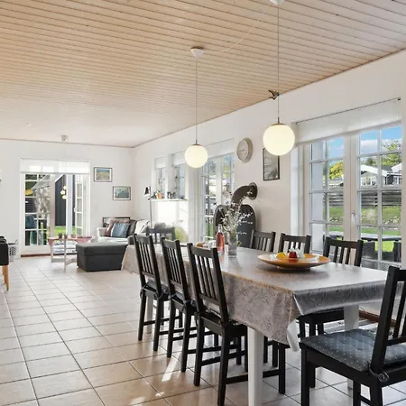 Awesome In Nykobing Sj Nyrup